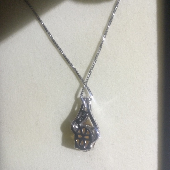 NWT Kay Jewelers Citrine Diamond Pendant Necklace - Picture 5 of 6